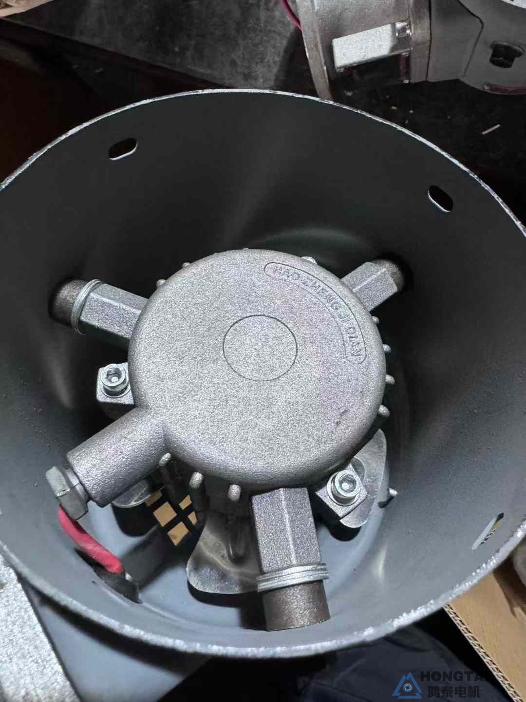 YVFE3-200L2-6电机配低噪音风机